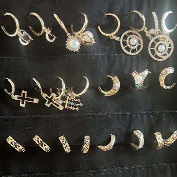 Aretes